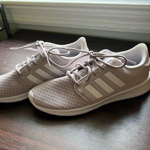 Adidas cloudfoam running shoes